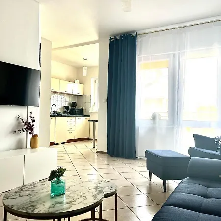 Opal - Ul. Grunwaldzka Przy Plazy * ポビエロボ