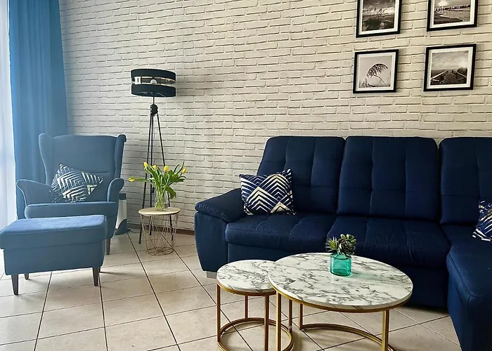 Opal - Ul. Grunwaldzka Przy Plazy * Pobierowo